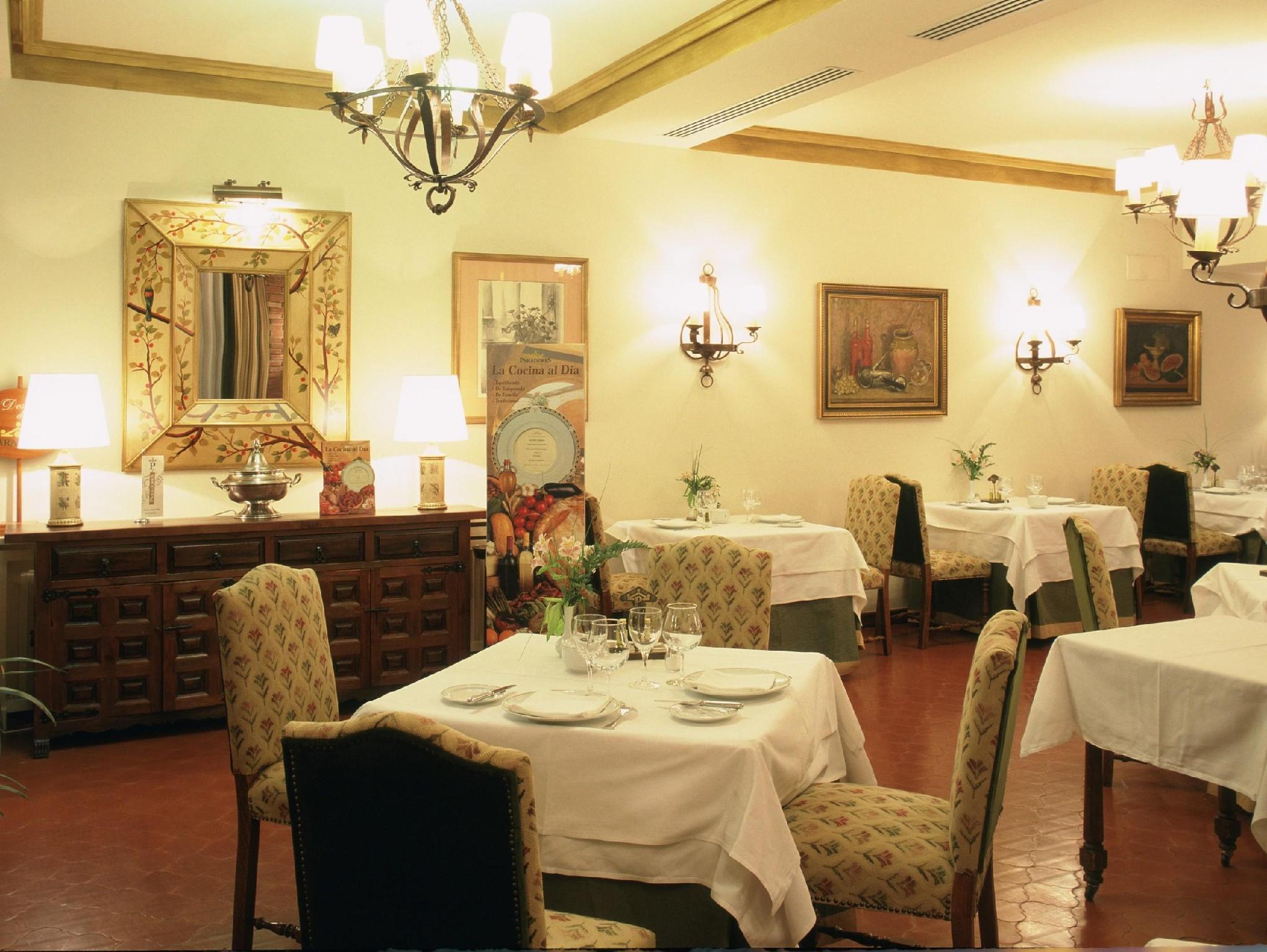 Parador De קלהורה מראה חיצוני תמונה