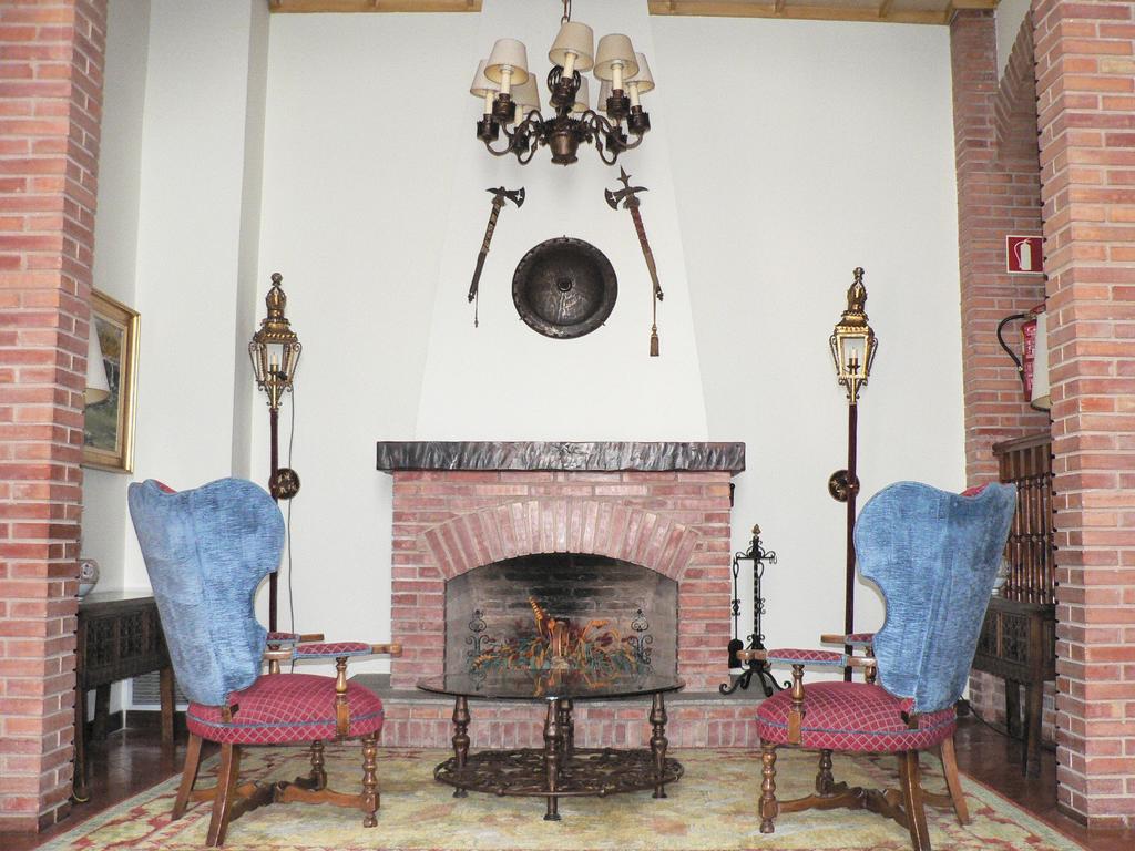 Parador De קלהורה מראה חיצוני תמונה